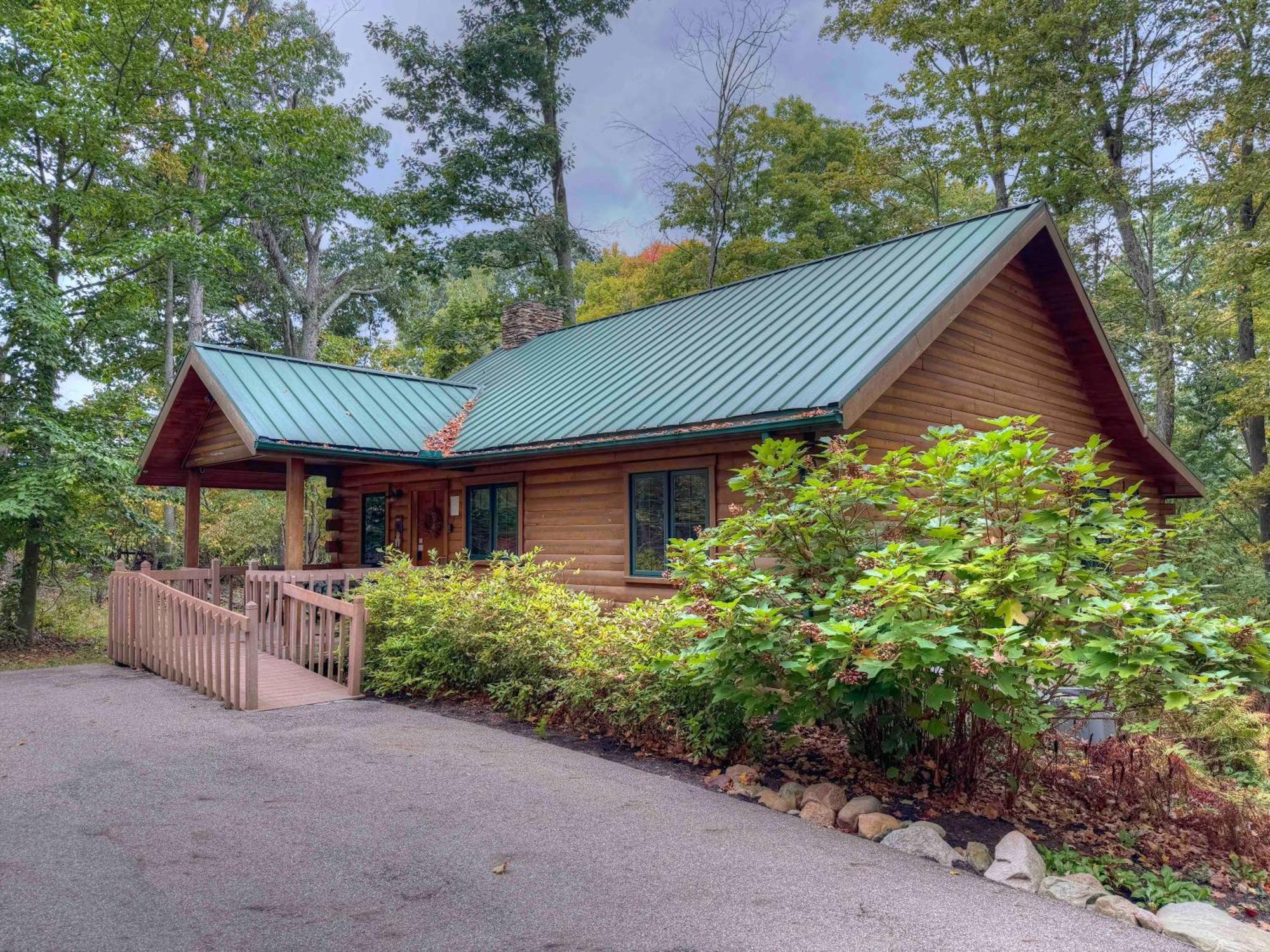 Ferngully Creek Cabins Millersburg Εξωτερικό φωτογραφία
